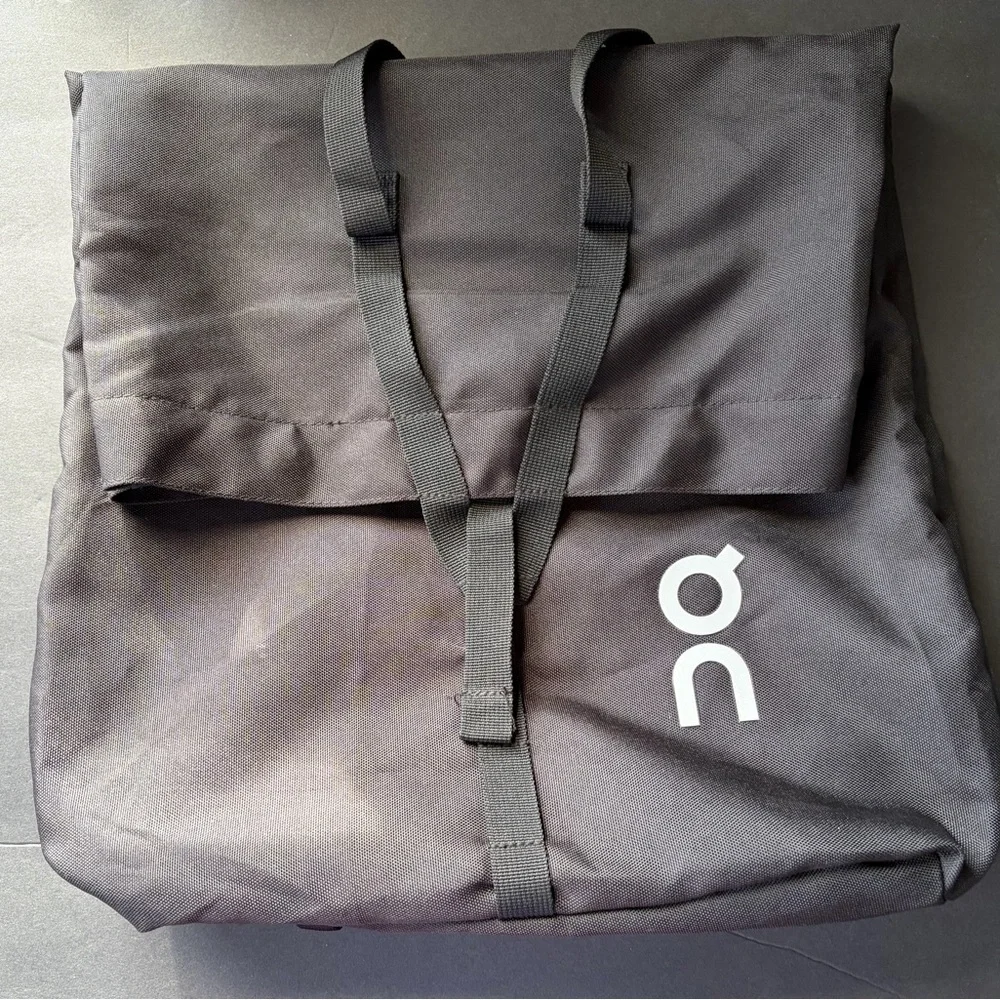 On Running Black Foldover Tote Backpack Bag Lightweight Gym Travel